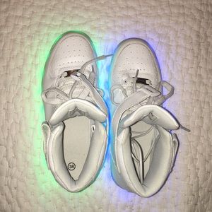White Hightop Light up Sneakers